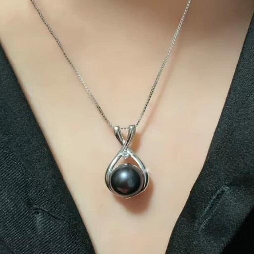 Tahitian Black Pearl Necklace
