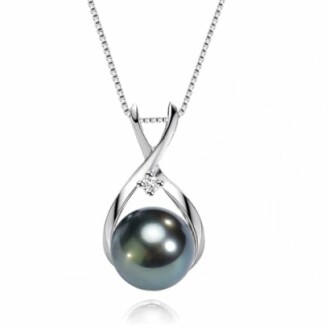 Elegant Tahitian pearl necklace showcased on a display